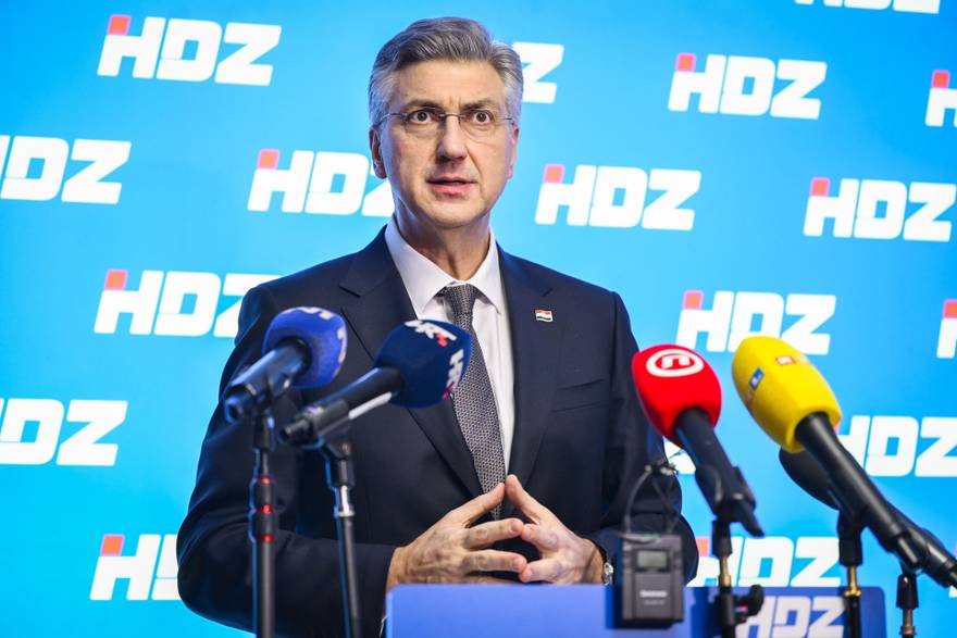 Plenković: Odslušao sam pjesmu Mile Kekina. Da su imali više vremena bila bi bolja