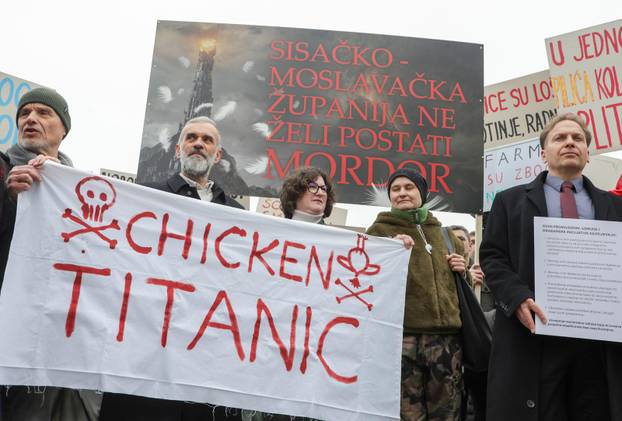 Zagreb: Prosvjed protiv kompleksa industrijskih megafarmi i klaonica peradi u Sisačko-moslavačkoj županiji