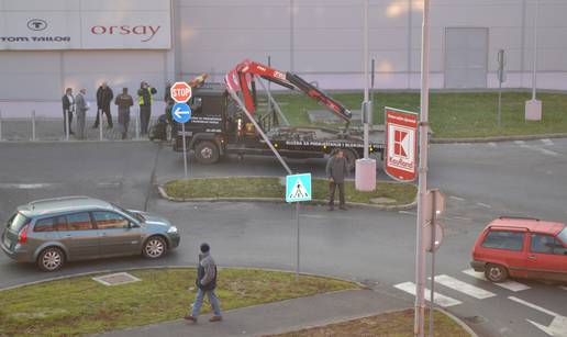 Krivo je procijenio: "Paukom" krenuo pokupiti auto pa zapeo