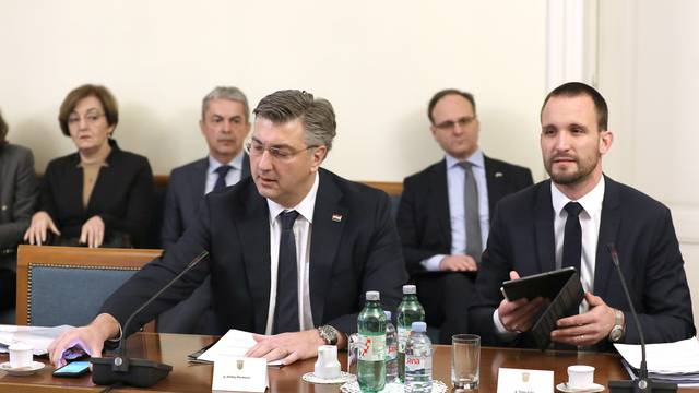 Zagreb: Odbor za regionalni razvoj i fondove Europske unije o povjerenju Šimi Erliću