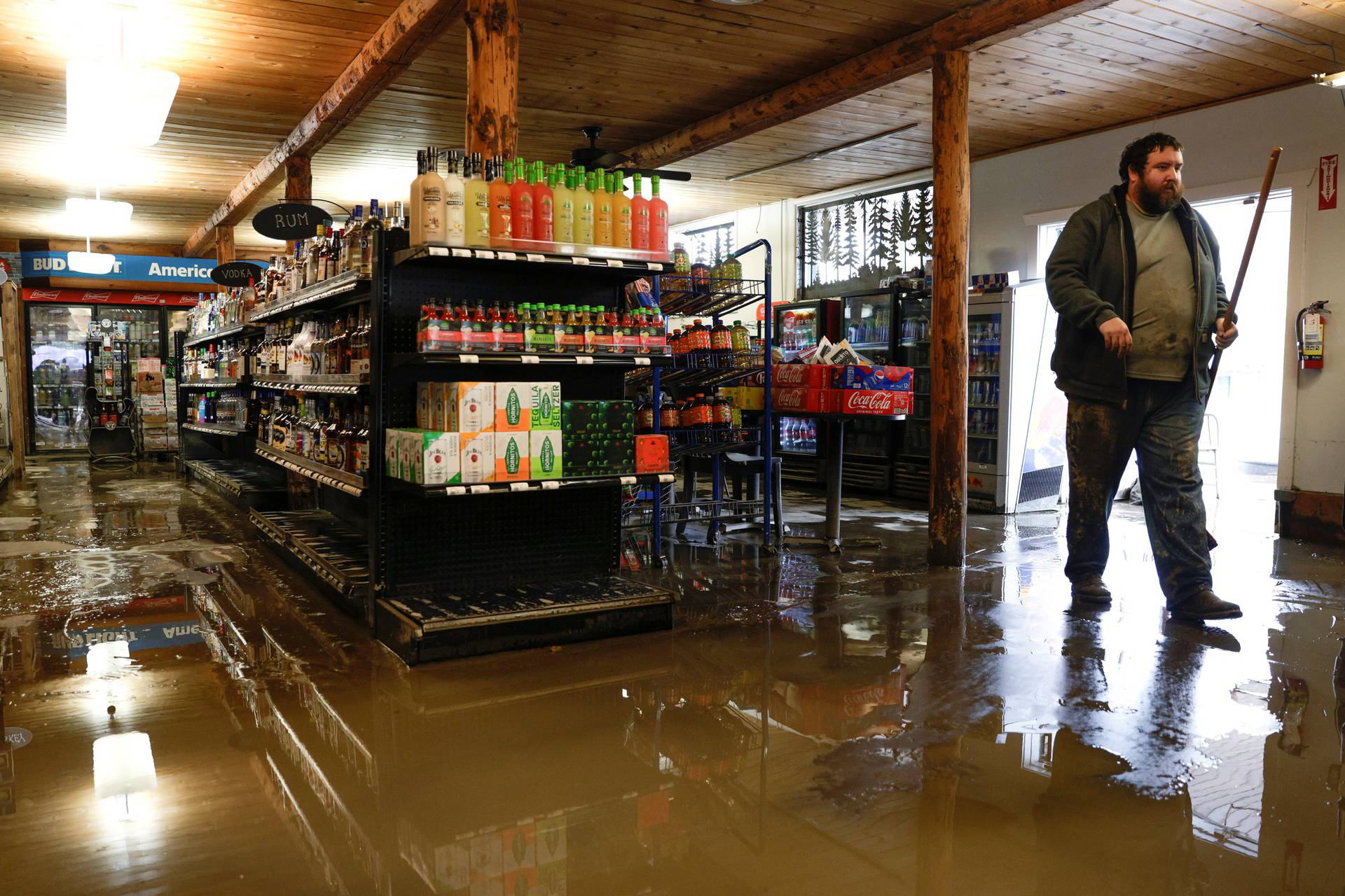 Rainstorms cause flooding in the Pacific Northwest