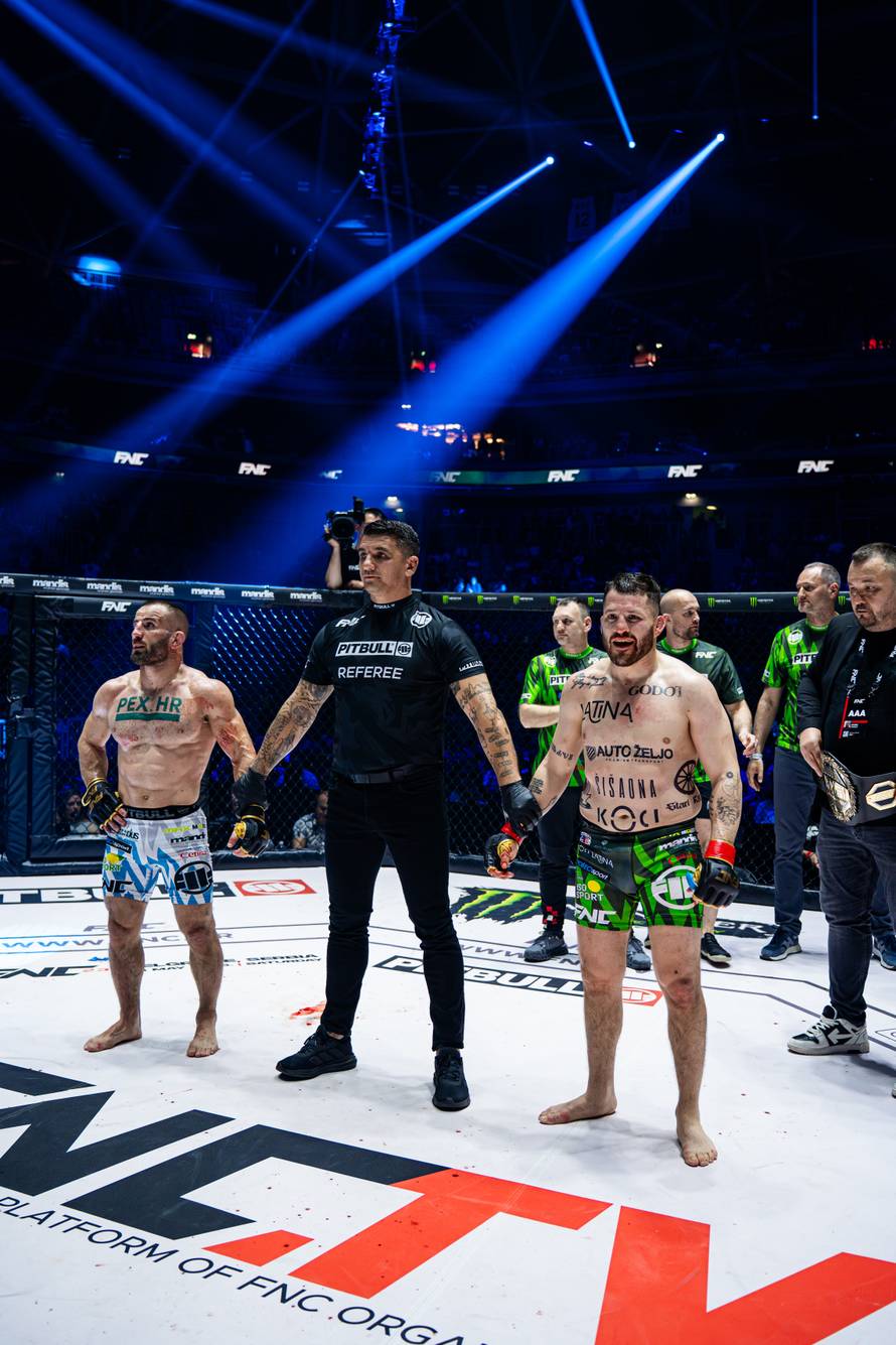 Joe Šimunić, Francisco Croata Barrio