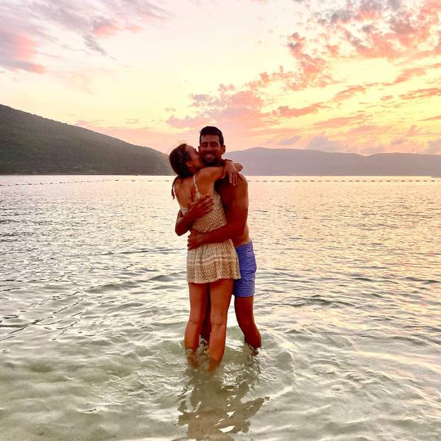FOTO Gospođa Đoković radila je u kladionici, a predrasude su je mučile: 'Ne uklapam se u priču'