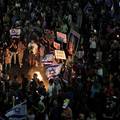 Tisuće na prosvjedu u Tel Avivu za dogovor o puštanju talaca. Tražili su i ostavku Netanyahua