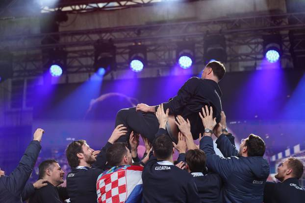 Zagreb: Hrvatska rukometna reprezentacija stigla na svečani doček na Trgu bana Josipa Jelačića