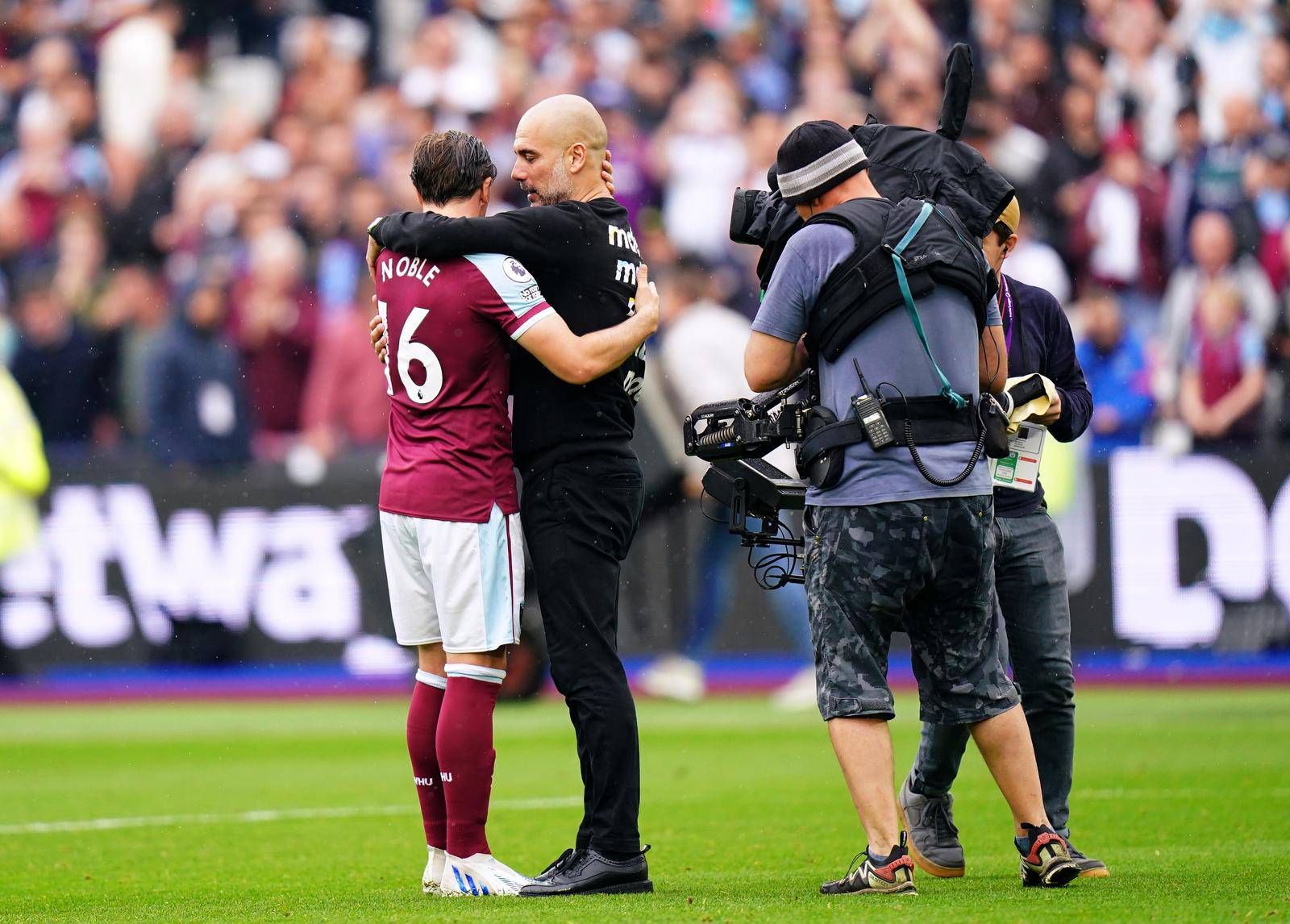 West Ham United v Manchester City - Premier League - London Stadium