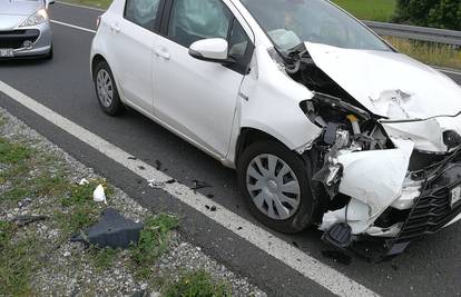 Sudarila se četiri automobila: Vatrogasci izvlačili unesrećene