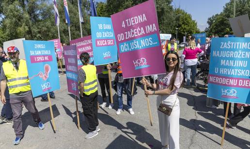 FOTO Hod za život pod geslom: „Izaberi život! I majku i dijete!”