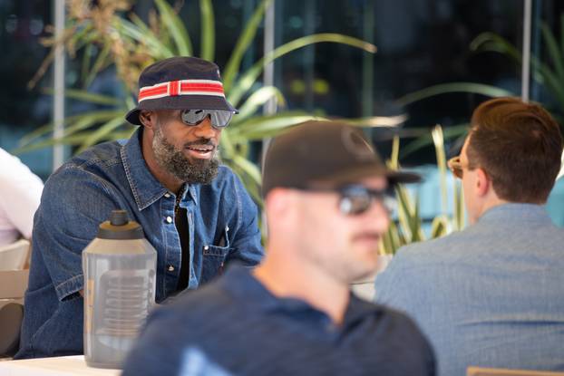 Duborvnik: LeBron James potpisao dres sinu Andreja Plenkovića