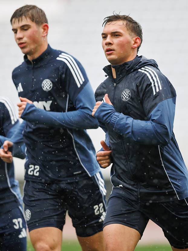 Hajdukovci su počeli pripreme po potopu. Pogledajte kadrove