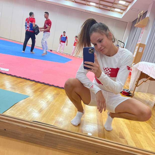 FOTO Zlatna hrvatska olimpijka zablistala u vojničkoj uniformi