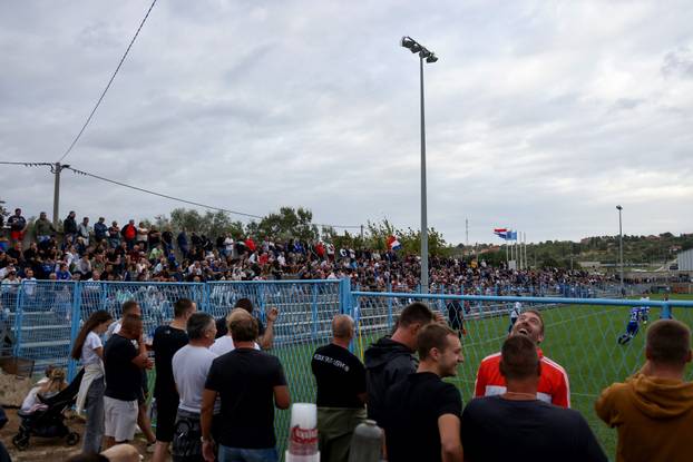 Benkovac: Prijateljska utakmica  između Velebita i Hajduka povodom 100. rođendana kluba iz Benkovca