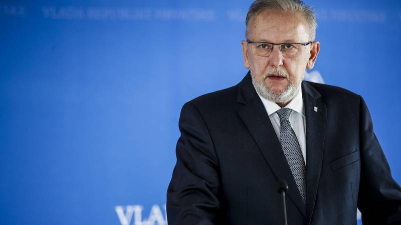 Ministar Božinović: 'Službe za zaštitu trebaju više žena'