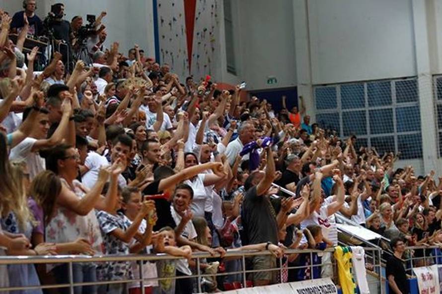 Povijesna titula: Novo Vrijeme iz Makarske je hrvatski prvak