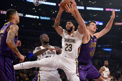 Anthony Davis zatražio trade, želi otići u  Lakerse ili Boston...