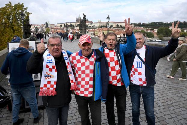 Prag: Hrvatski navijači u gradu