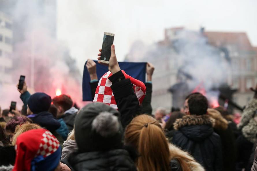 'Kauboji' proslavili srebro na Trgu: Predstavili 'novu himnu'