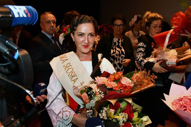 FOTO Žena, majka, kraljica! Ovo je naša najuzornija seoska žena