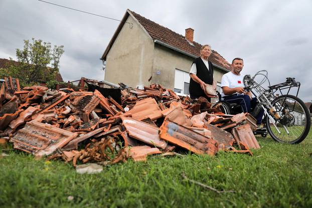 Reportaža o šteti nakon nevremena u Vukovarskoj županiji 