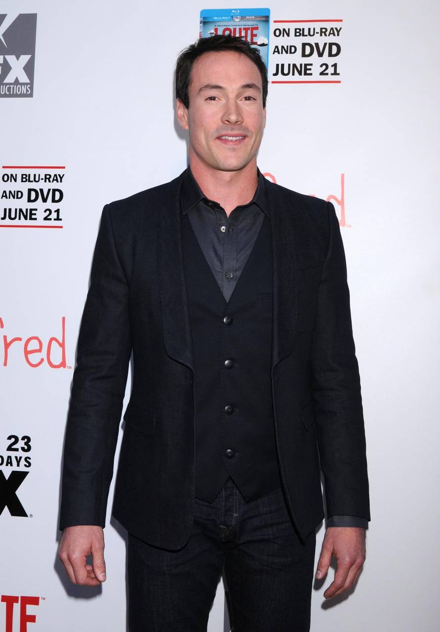 Los Angeles: Premijera filma Wilfred & Louie C.K
