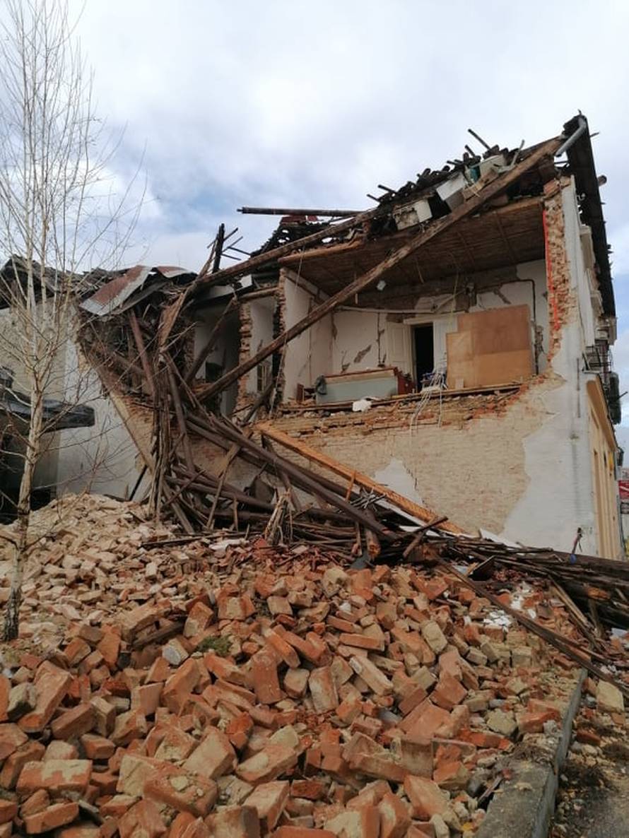 Propise su zaobišli, džepove su natrpali: Obnovljene građevine trebale su izdržati 7 po Richteru