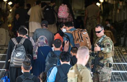 SAD  sa evakuacijama završava sljedeći tjedan:  Afganistanci su očajni, svi žele pobjeći iz zemlje