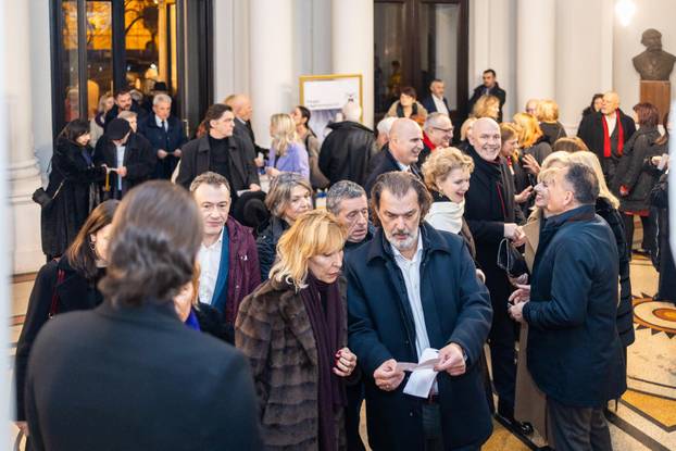 Zagreb: Poznati na premijeri predstave "Trilogija o Agamemnonu 2.0"