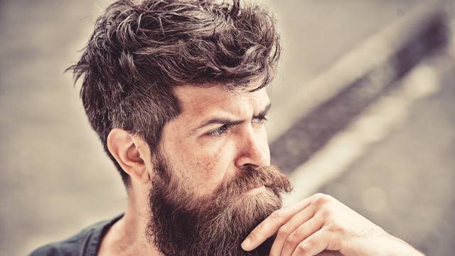 Zašto nekim muškarcima brada nije gusta, gruba i muževnija?