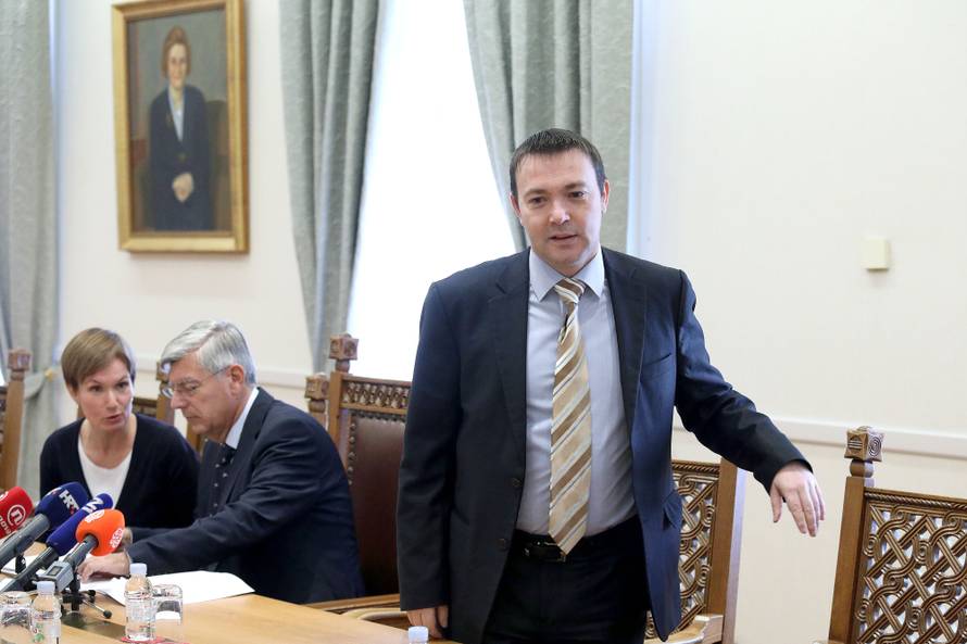 Odbor za Ustav odlučio: Nema više Povjerenstva za Agrokor