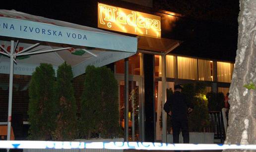 Obračun mafije: Izrešetali restoran sa 15 metaka