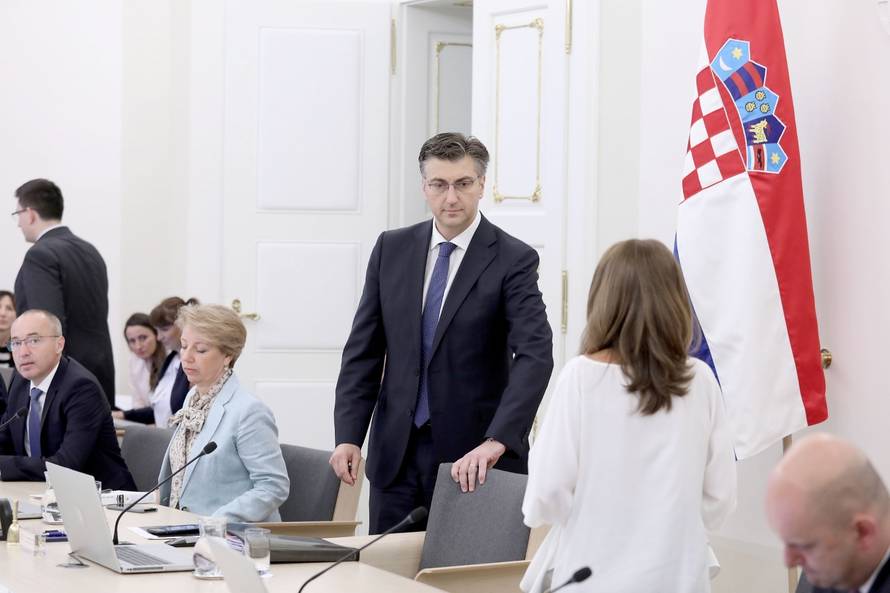 Zagreb: Rasprava Vlade o Zakonu o sigurnosti na cestama