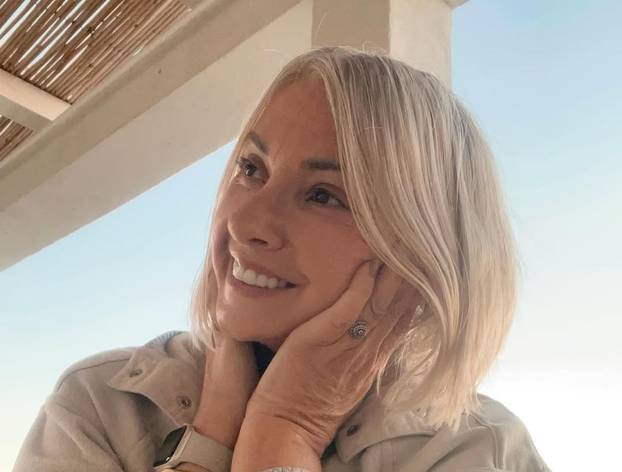 FOTO Ella Dvornik zatezala je kapke, a ni mami Danijeli nisu strane estetske operacije