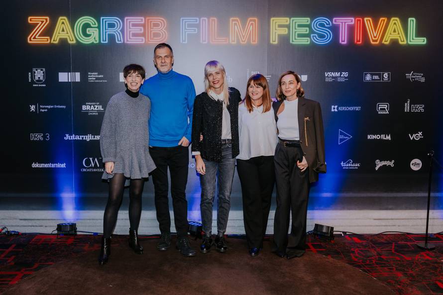 Zagrebačka publika pljeskom je dočekala film 'Bog neće pomoći'