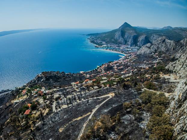 Omiš Borak:  Posljedice požara u mjestu Borak iznad Omiša