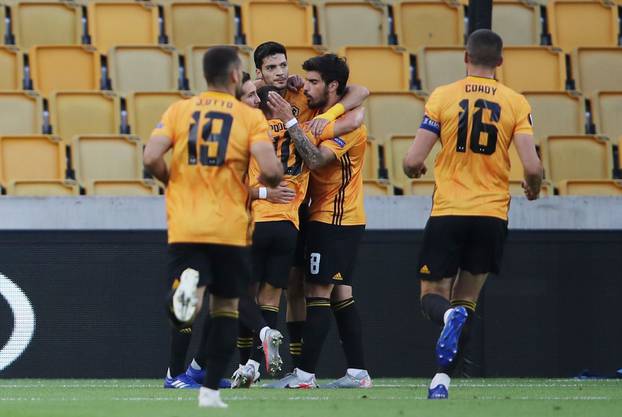 Europa League - Round of 16 Second Leg - Wolverhampton Wanderers v Olympiacos