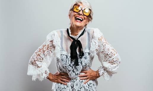 12 modnih pravila od kojih žene starije od 50 moraju odustati