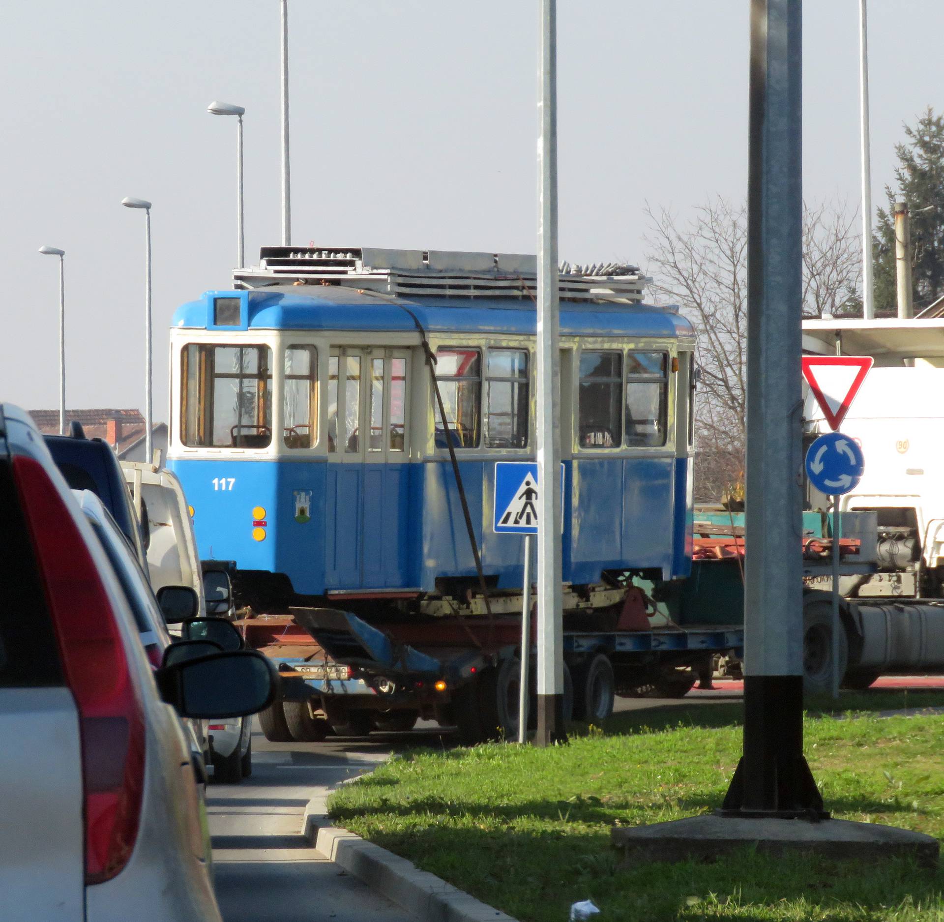 Brođani su i to doživjeli: Kroz njihov grad je prošao tramvaj