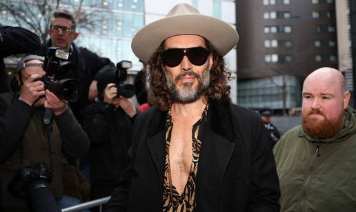 U raskop&ccaron;anoj ko&scaron;ulji do&scaron;ao na sud: Russell Brand pori&ccaron;e krivicu