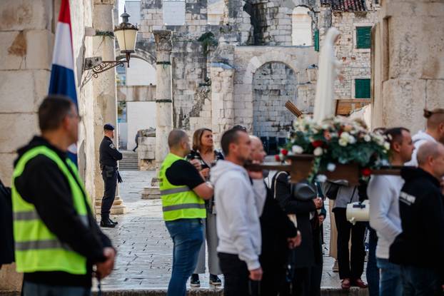 Split: Molitelji na Peristilu okupili su se i ove prve subote u mjesecu