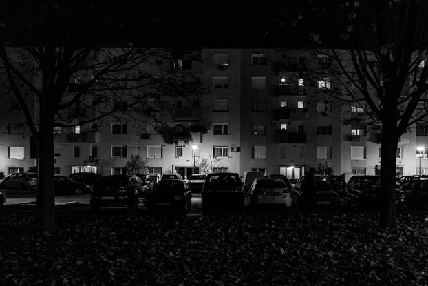Prekrasne fotke: Crno bijela noć u zagrebačkom kvartu Prečko