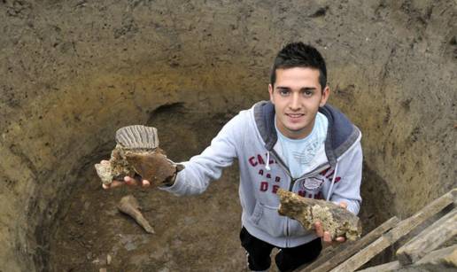 Mamut u voćnjaku: Goran (20) je kopao jamu i našao kosti...