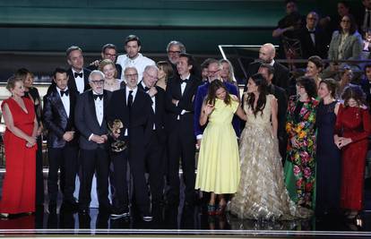 'Nasljeđe' dobilo Emmyja za najbolju dramsku seriju, Ted Lasso je najbolja komedija