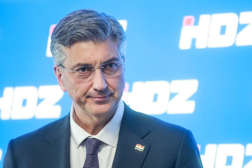 Plenkovi&cacute; o cijenama goriva: 'Iscrpili smo sav dio tro&scaron;arine, imamo jo&scaron; dvije mogu&cacute;nosti...'