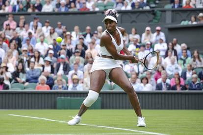 Wimbledon Day 1 Venus Williams v Elina Svitolina