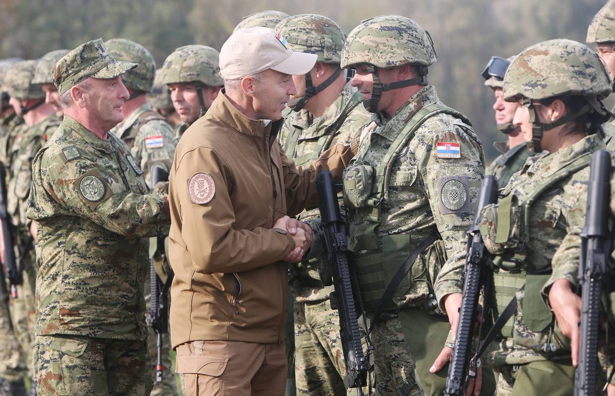 Njemački general pohvalio je hrvatske vojnike u Afganistanu