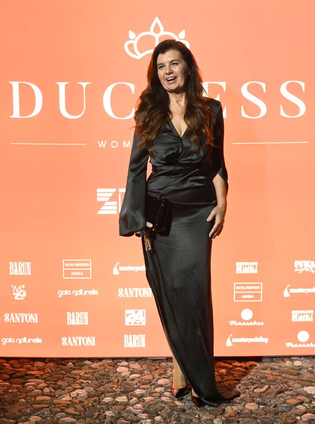 Zagreb: Modna revija Duchessa u MGZ