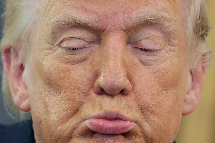 Markwayne Mullin swearing-in as DHS Secretary at the White House in Washington