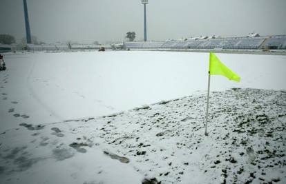 Ni snijeg neće spriječiti žensku reprezentaciju, igraju u Osijeku