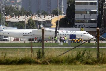 Oštećen zrakoplov Croatia Airlinesa na letu za Sarajevo, sumnja se na vatreno oružje