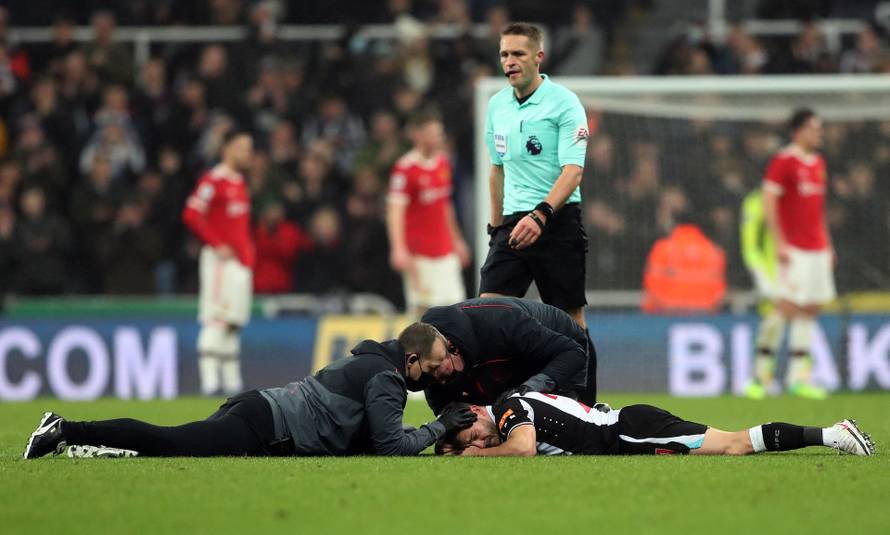 Premier League - Newcastle United v Manchester United